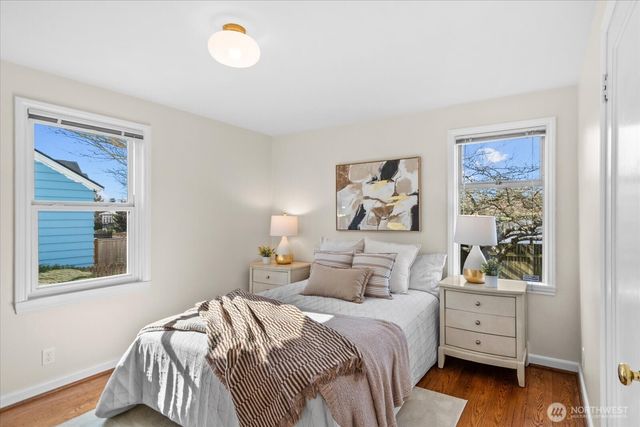 7753 28th Avenue NW, Seattle, WA 98117