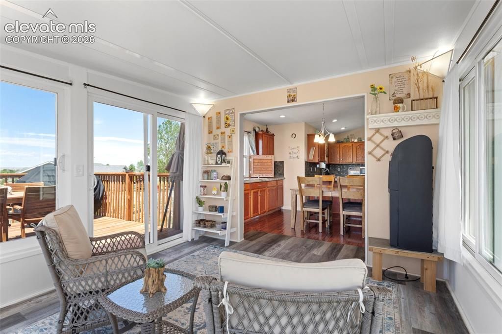 Image 12 of property listing at 8191 Sun Country Drive, Elizabeth, CO 80107