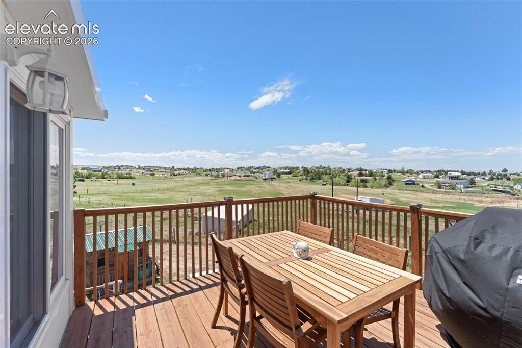 Image 32 of property listing at 8191 Sun Country Drive, Elizabeth, CO 80107