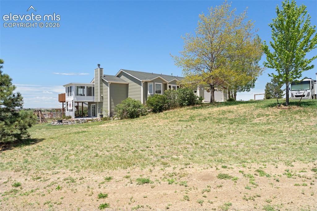 Image 33 of property listing at 8191 Sun Country Drive, Elizabeth, CO 80107