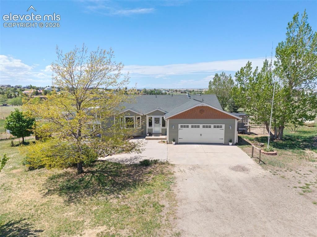 Image 50 of property listing at 8191 Sun Country Drive, Elizabeth, CO 80107