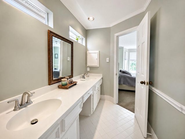 109 Ferndale Street, Bellaire, TX 77401