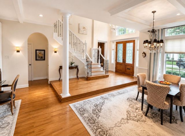 109 Ferndale Street, Bellaire, TX 77401