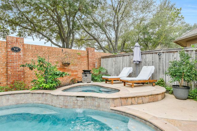 11413 Gallant Ridge Lane, Houston, TX 77082
