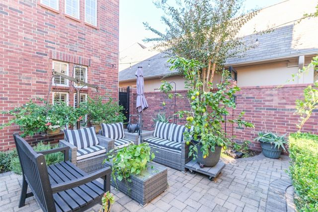11413 Gallant Ridge Lane, Houston, TX 77082
