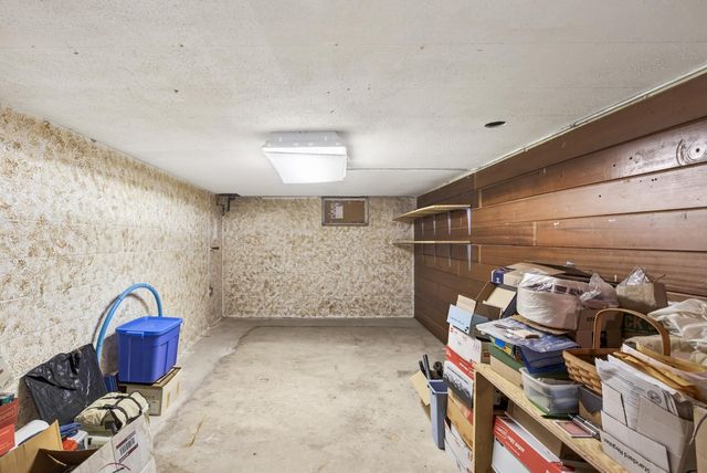 500 5th Avenue S, Hopkins, MN 55343