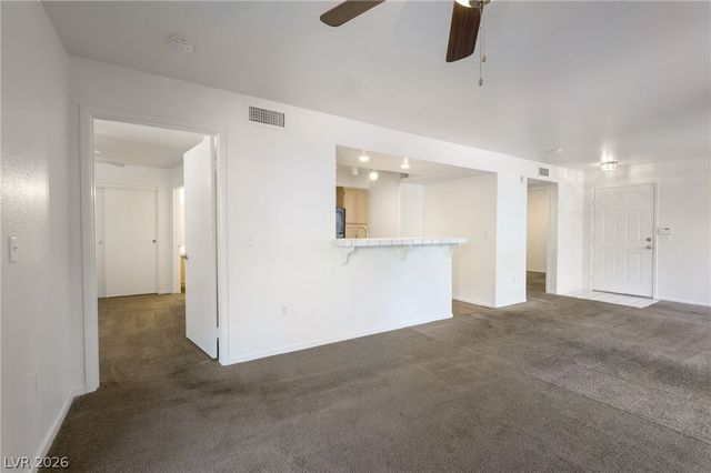 7950 West Flamingo Road 1019, Las Vegas, NV 89147