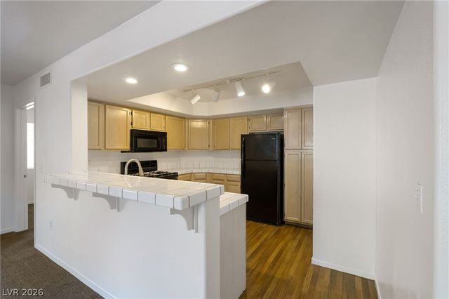 7950 West Flamingo Road 1019, Las Vegas, NV 89147