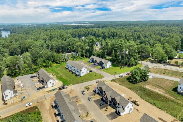 13D Mustang Dr, Litchfield, NH 03052