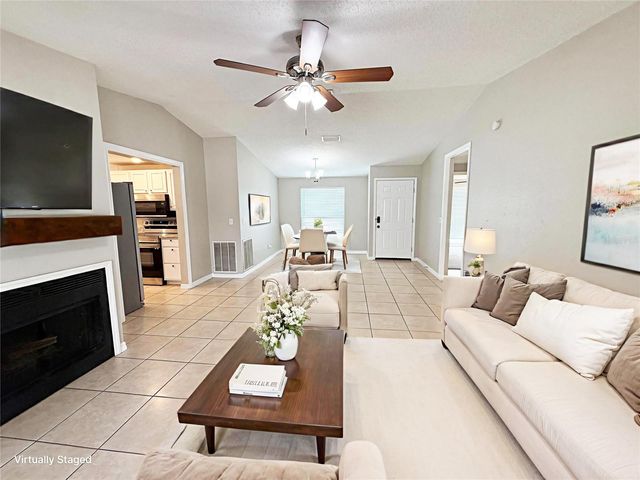 8202 ALMOND PLACE, Tampa, FL 33615