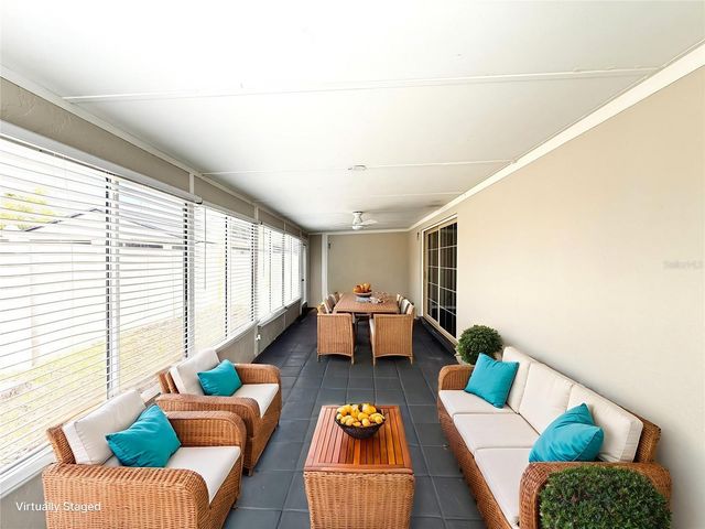 8202 ALMOND PLACE, Tampa, FL 33615