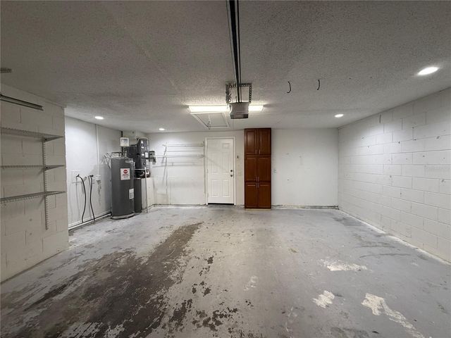 8202 ALMOND PLACE, Tampa, FL 33615