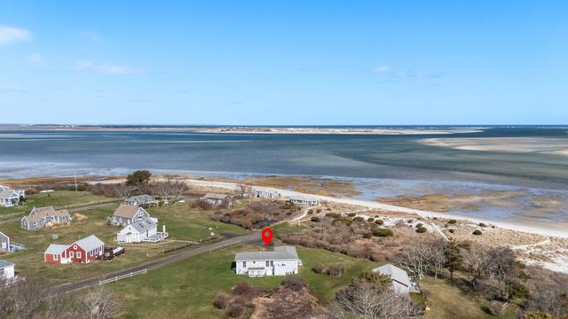 280 Harbor Point Road, Barnstable, MA 02630