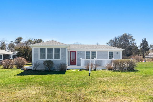 280 Harbor Point Road, Barnstable, MA 02630
