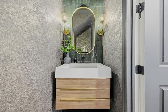 4430 POND BROOK COURT, Bradenton, FL 34211