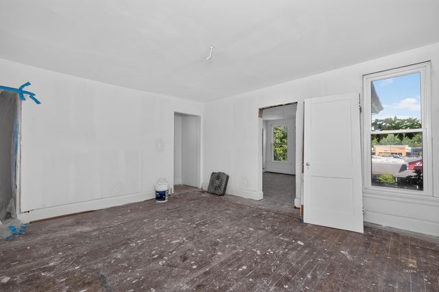 1718 Monmouth Street, Newport, KY 41071