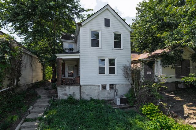 1718 Monmouth Street, Newport, KY 41071