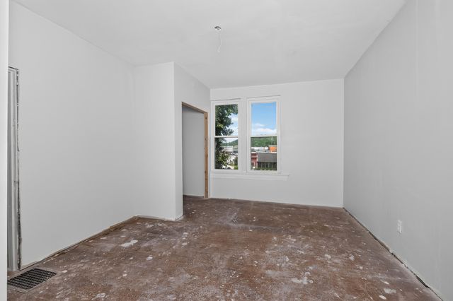 1718 Monmouth Street, Newport, KY 41071