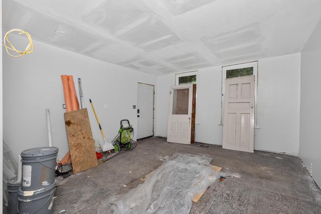 1718 Monmouth Street, Newport, KY 41071