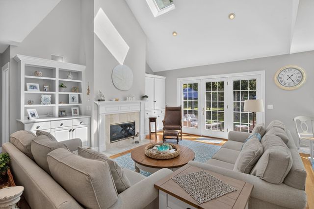 69 Reflection Drive, Sandwich, MA 02563