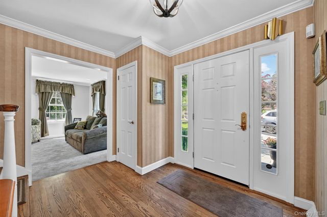3 Truman Court, Middletown, NY 10940