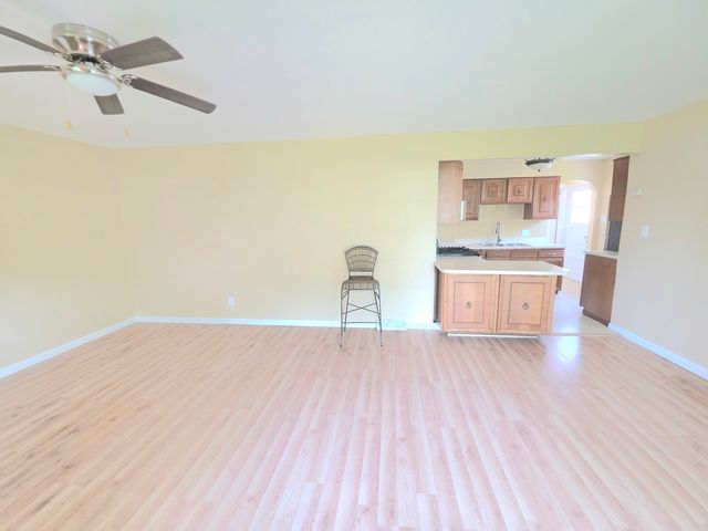 1312 Richmond Street, Joliet, IL 60435