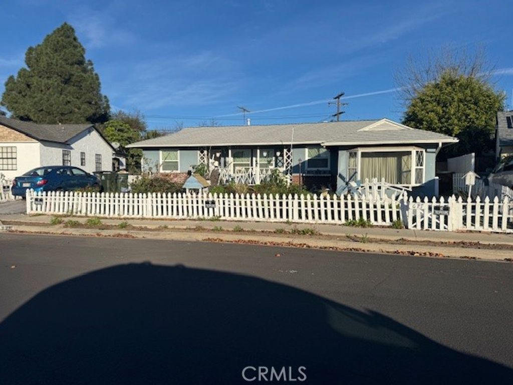 677 Magnolia, Brea, CA 92821