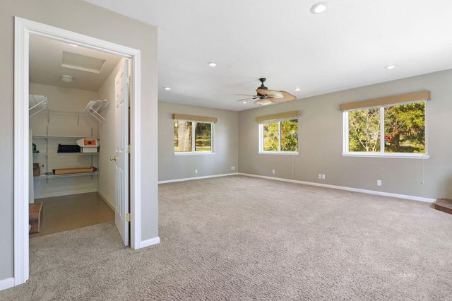 180 Steelhead Circle, Lewiston, CA 96052