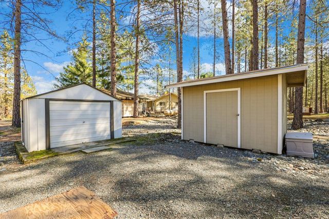 180 Steelhead Circle, Lewiston, CA 96052