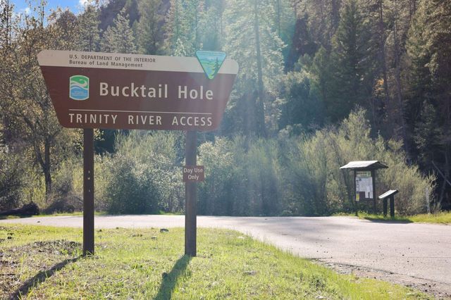 180 Steelhead Circle, Lewiston, CA 96052