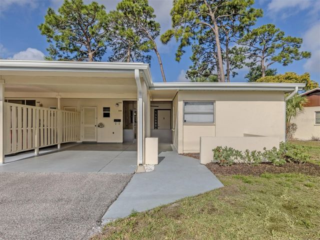 6108 GREEN VIEW DRIVE 143, Sarasota, FL 34231