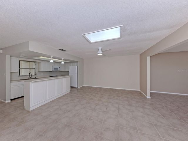 6108 GREEN VIEW DRIVE 143, Sarasota, FL 34231