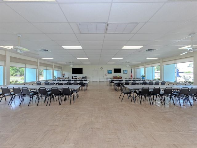 6108 GREEN VIEW DRIVE 143, Sarasota, FL 34231