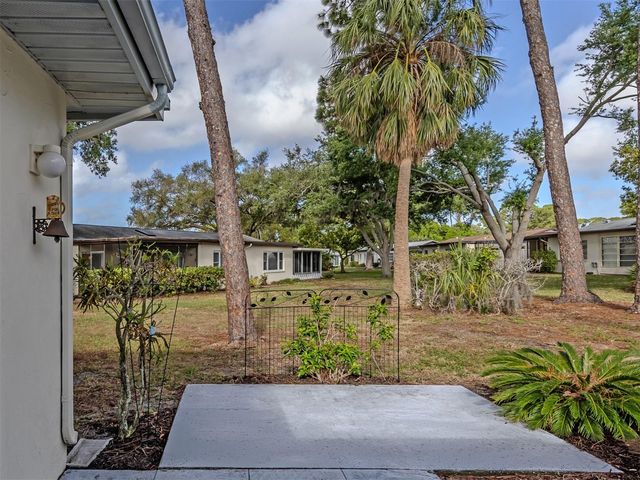 6108 GREEN VIEW DRIVE 143, Sarasota, FL 34231