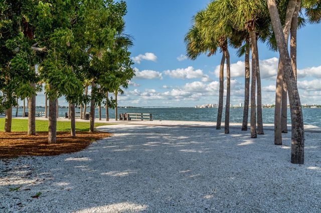 6108 GREEN VIEW DRIVE 143, Sarasota, FL 34231
