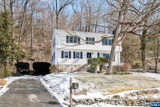 73 Cedar Road, Ringwood, NJ 07456