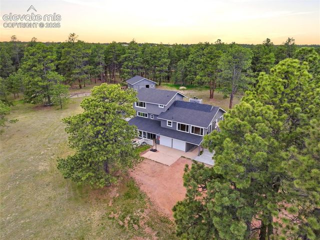 14880 W Kiowa Creek Lane, Colorado Springs, CO 80908