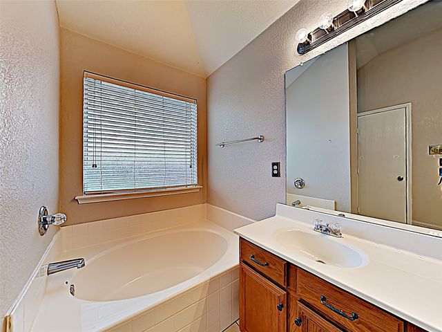 14104 Esperanza Drive, Fort Worth, TX 76052
