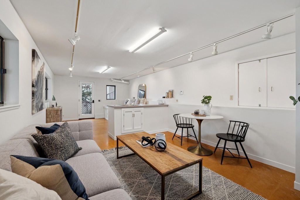 Image 36 of property listing at 1522 1522 Madera Court, El Cerrito, CA 94530