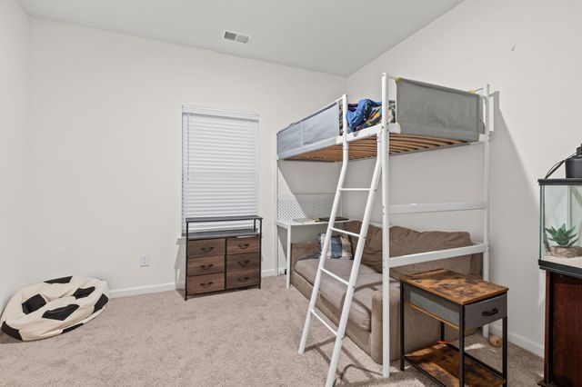 257 COLONIAL HEIGHTS DR, Munford, TN 38058