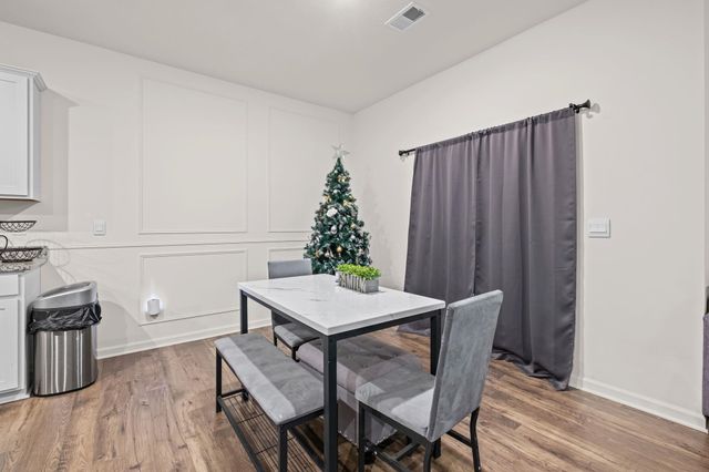 257 COLONIAL HEIGHTS DR, Munford, TN 38058