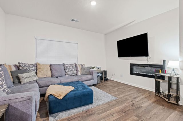 257 COLONIAL HEIGHTS DR, Munford, TN 38058