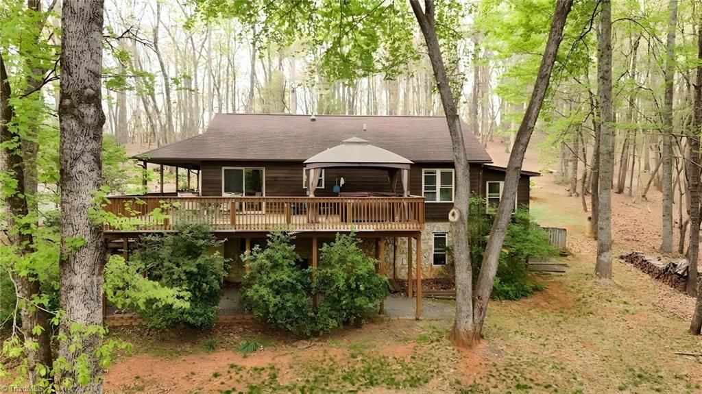 227 Baldwin Drive, Lowgap, NC 27024