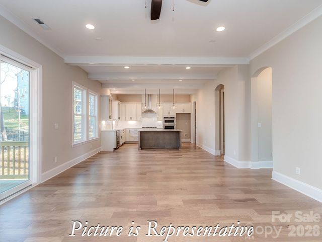 16818 Harbor View Road, Charlotte, NC 28278