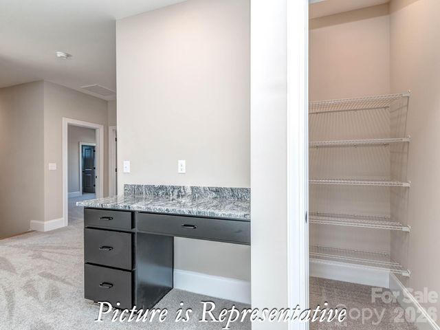 16818 Harbor View Road, Charlotte, NC 28278