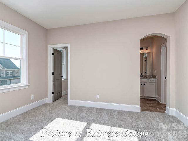 16818 Harbor View Road, Charlotte, NC 28278