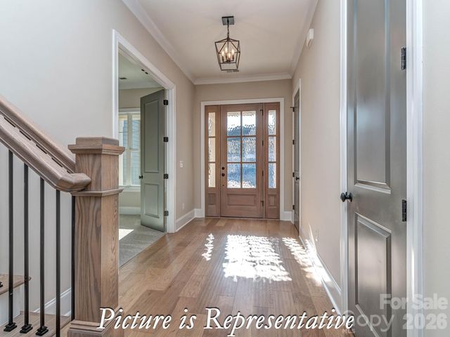 16818 Harbor View Road, Charlotte, NC 28278