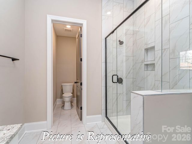 16818 Harbor View Road, Charlotte, NC 28278