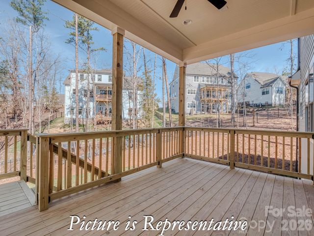 16818 Harbor View Road, Charlotte, NC 28278