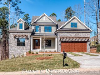 16818 Harbor View Road, Charlotte, NC 28278